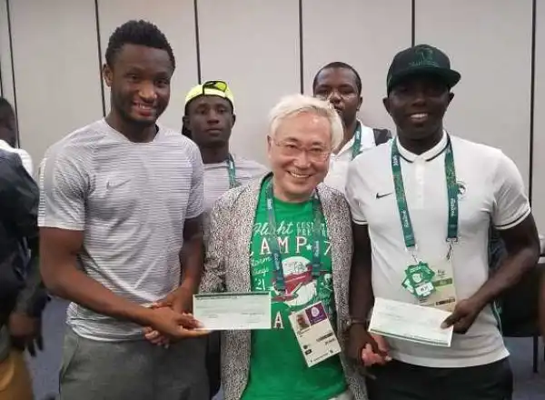 Mikel Obi Donates Share of Gifted Money By Japanese Surgeon to Coach Siasia